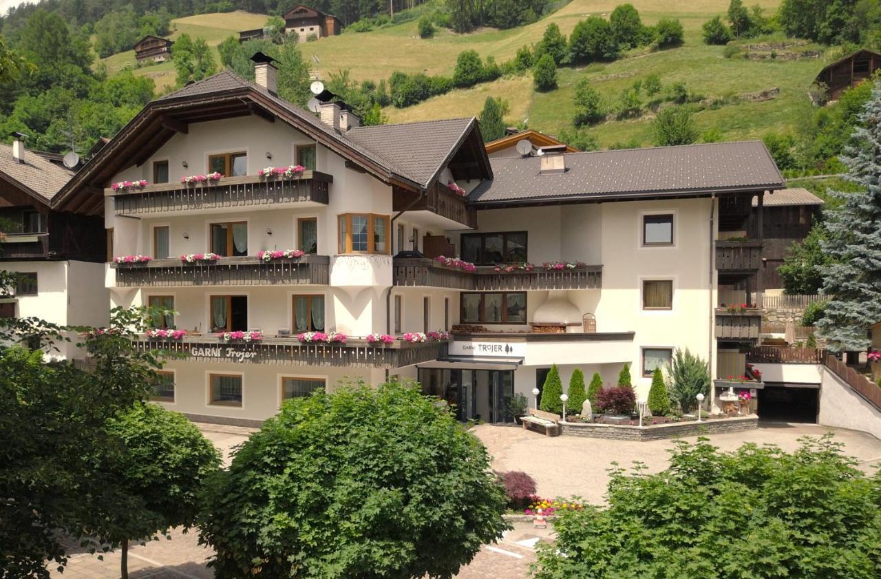 Hotel Garni Trojer Campo Tures Exterior foto